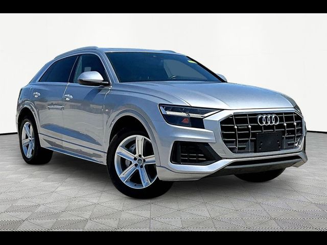 2019 Audi Q8 Premium