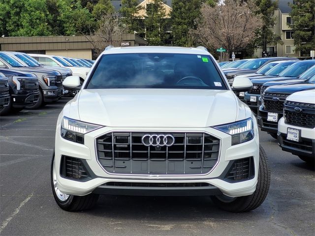 2019 Audi Q8 Prestige