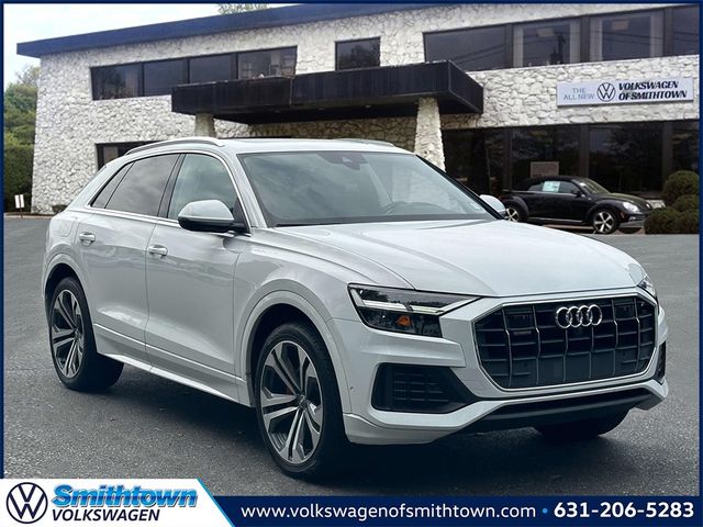 2019 Audi Q8 Premium Plus