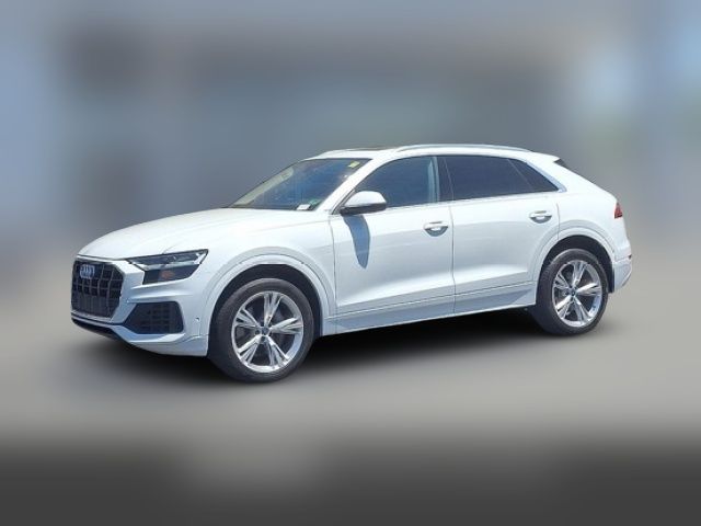 2019 Audi Q8 Premium Plus