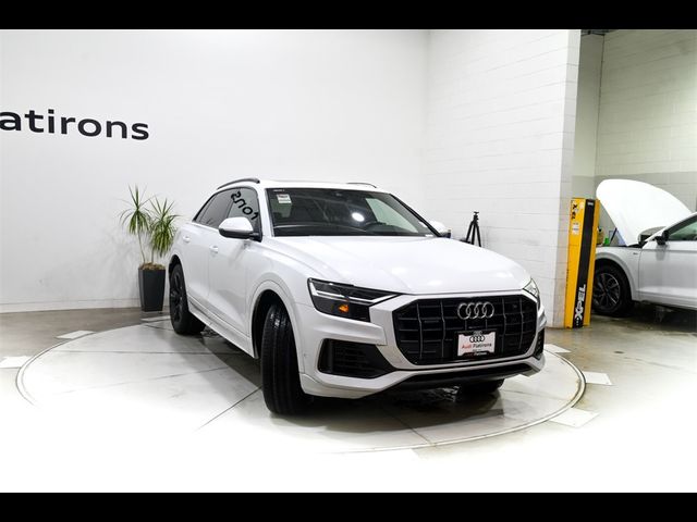 2019 Audi Q8 Premium Plus