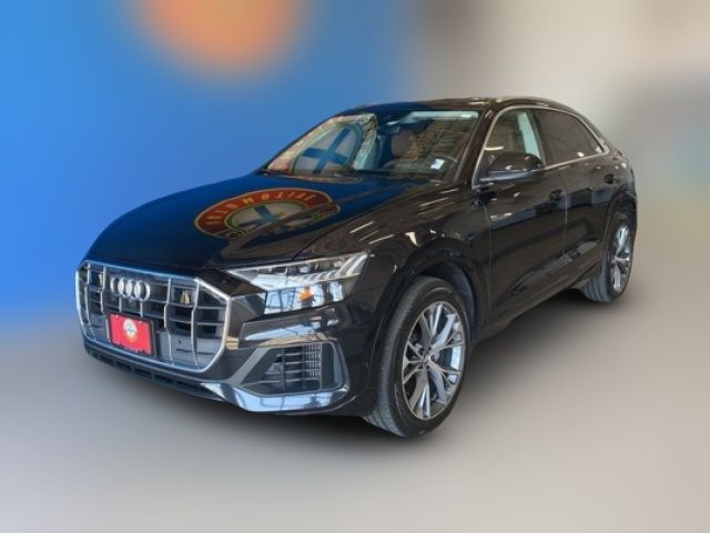 2019 Audi Q8 Prestige