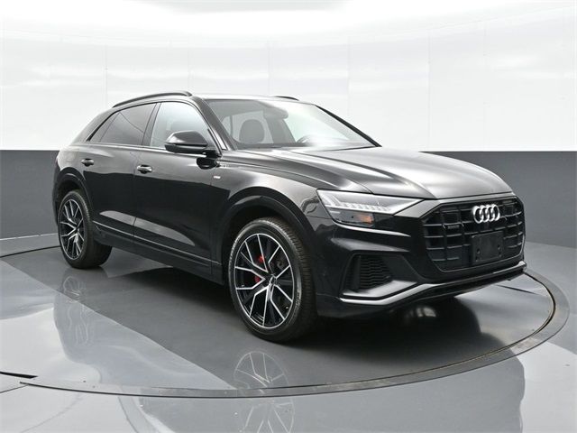 2019 Audi Q8 Prestige