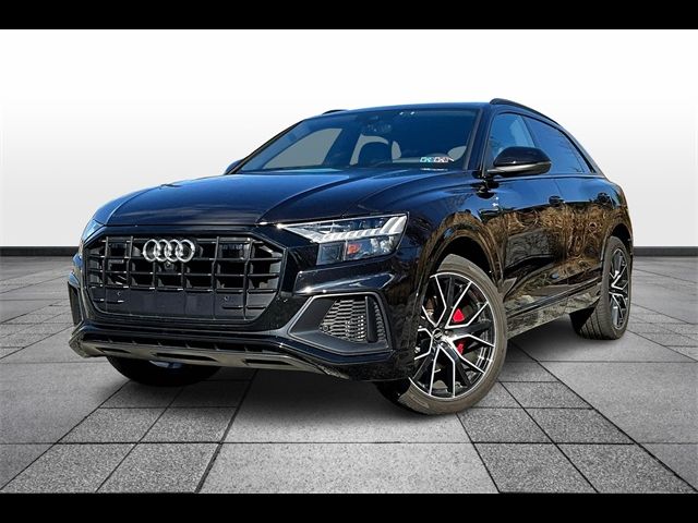 2019 Audi Q8 Prestige