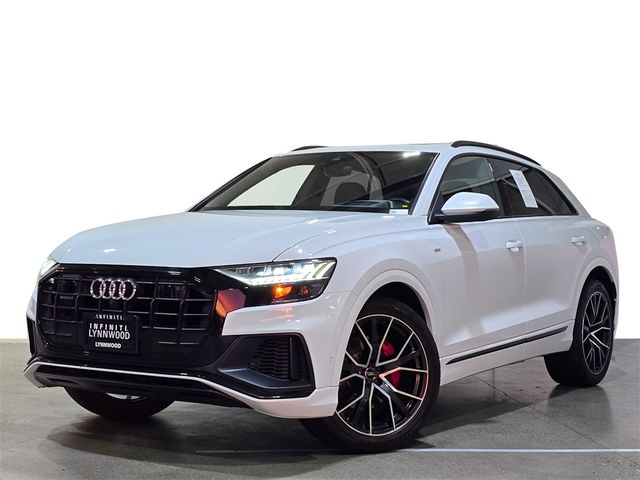 2019 Audi Q8 Prestige