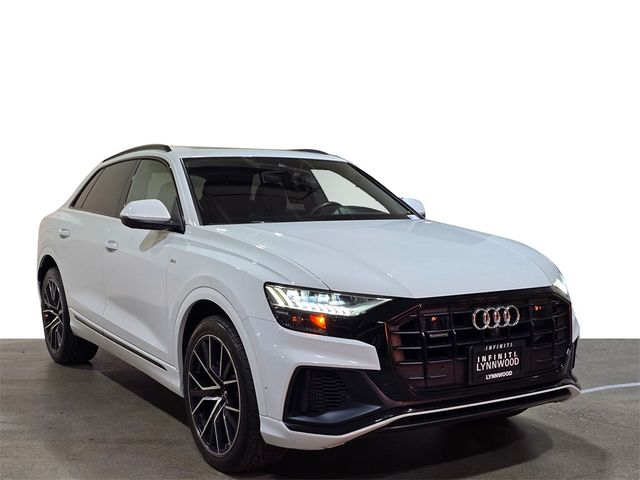 2019 Audi Q8 Prestige