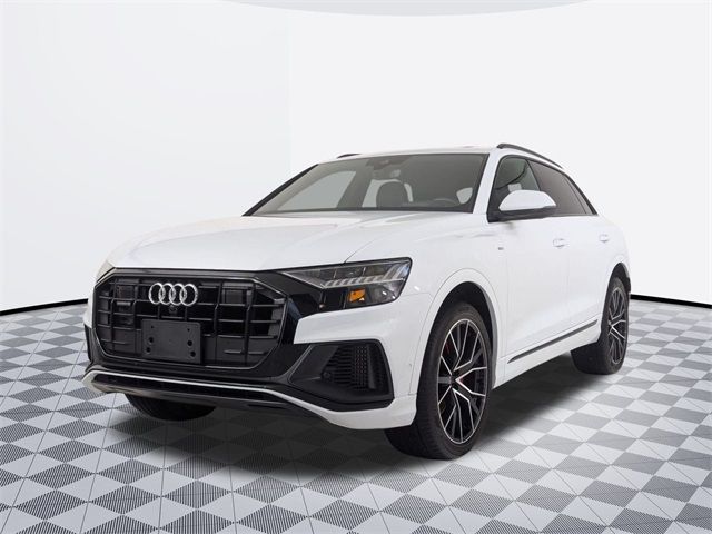 2019 Audi Q8 Prestige