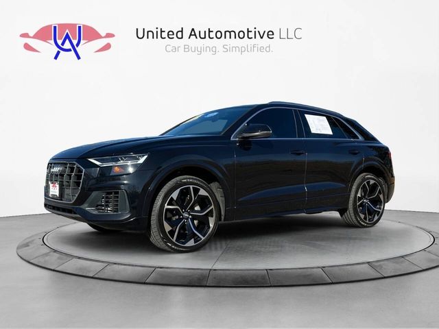 2019 Audi Q8 Premium