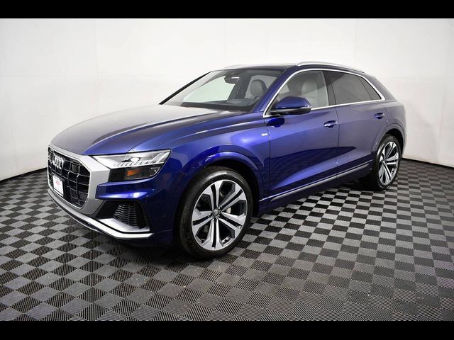 2019 Audi Q8 Prestige