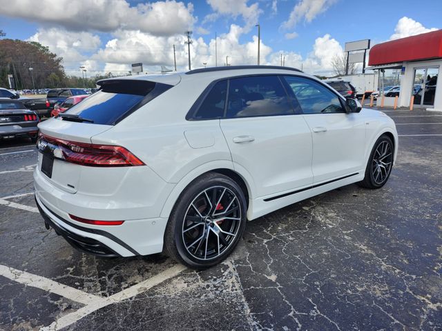 2019 Audi Q8 Premium Plus