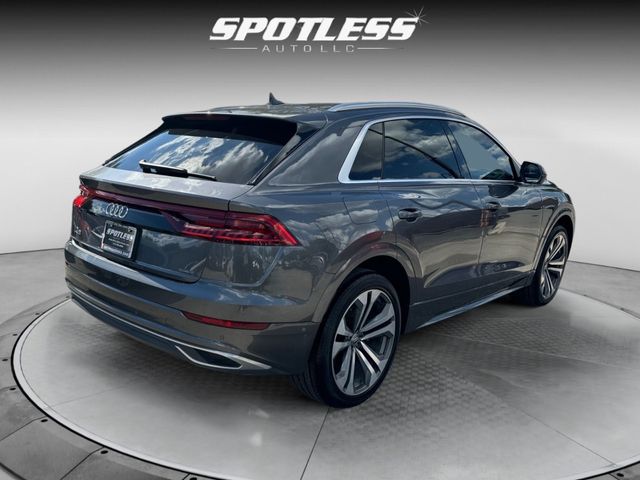 2019 Audi Q8 Prestige