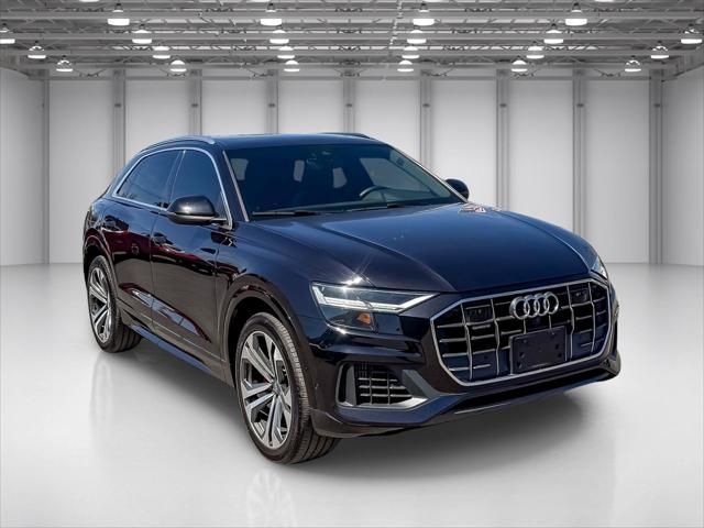 2019 Audi Q8 Premium Plus