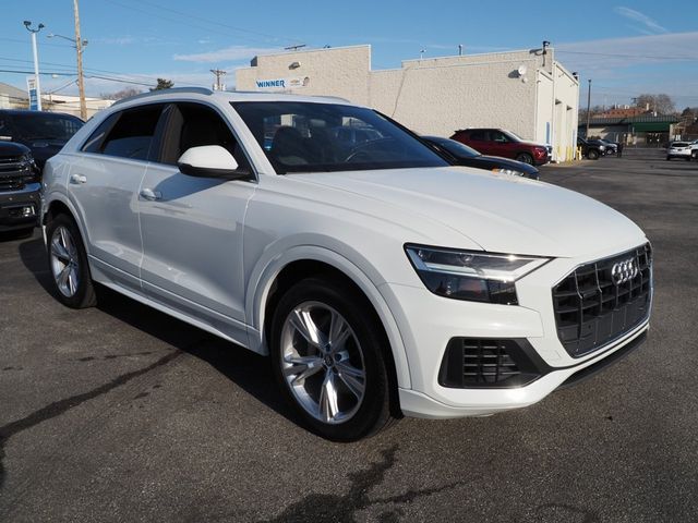 2019 Audi Q8 Premium