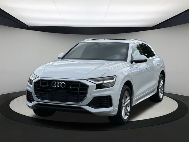 2019 Audi Q8 Premium