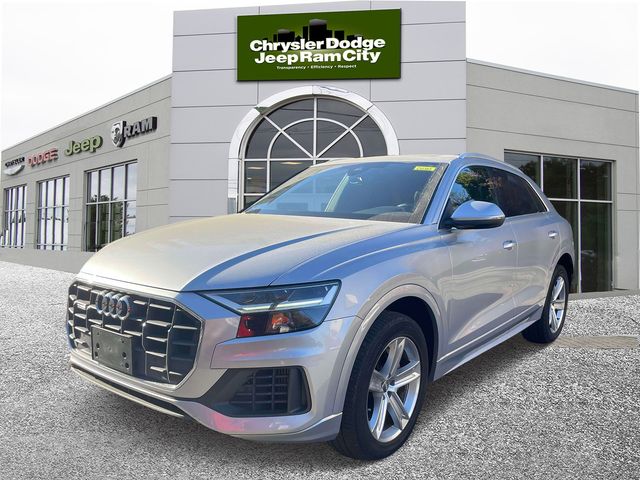 2019 Audi Q8 Premium