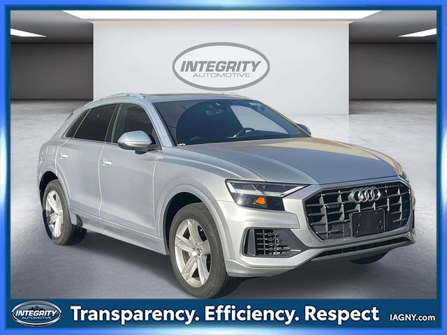 2019 Audi Q8 Premium