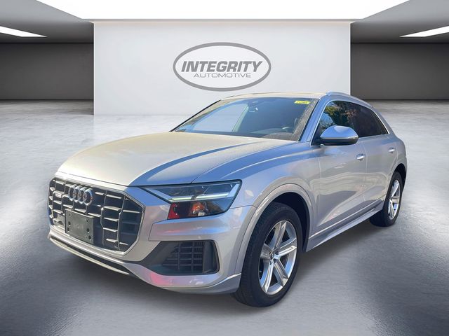 2019 Audi Q8 Premium