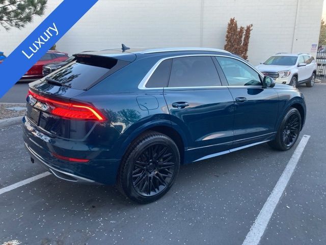 2019 Audi Q8 Premium Plus