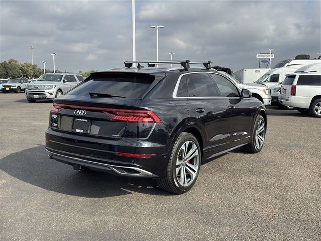 2019 Audi Q8 Premium Plus