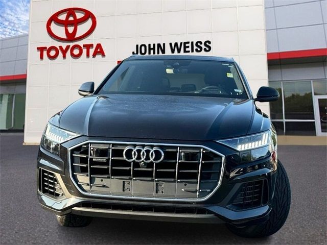 2019 Audi Q8 Prestige