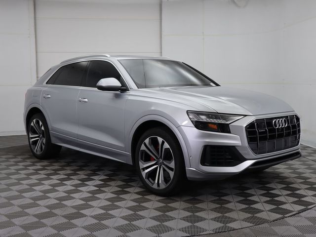 2019 Audi Q8 Prestige