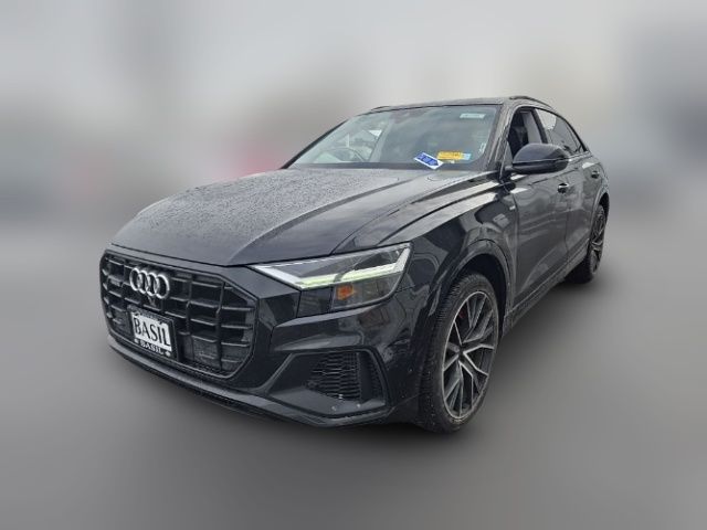 2019 Audi Q8 Premium Plus