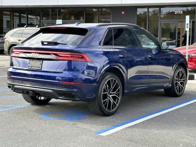 2019 Audi Q8 Premium Plus