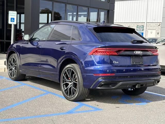 2019 Audi Q8 Premium Plus