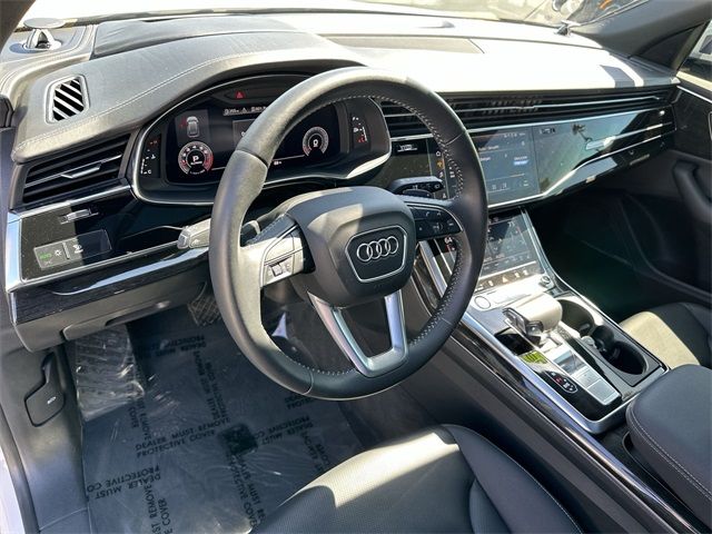 2019 Audi Q8 Prestige