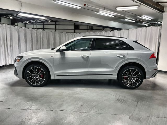 2019 Audi Q8 Prestige