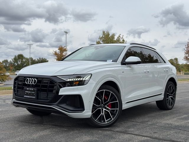 2019 Audi Q8 Prestige