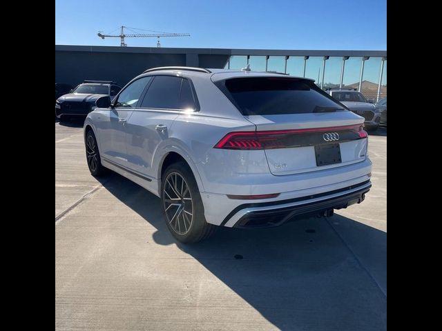 2019 Audi Q8 Prestige