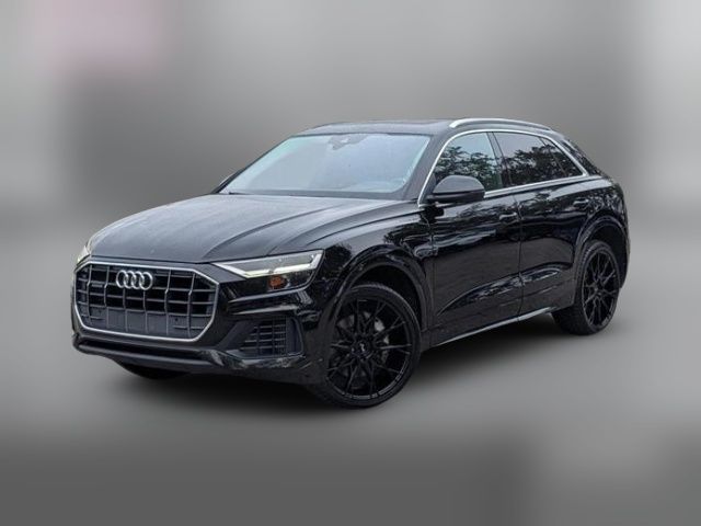 2019 Audi Q8 Premium