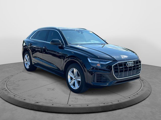 2019 Audi Q8 Premium