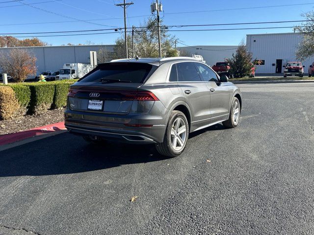 2019 Audi Q8 Premium