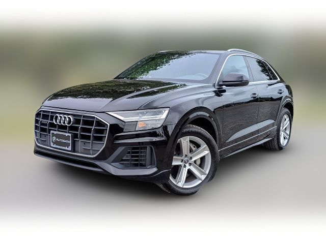 2019 Audi Q8 Premium