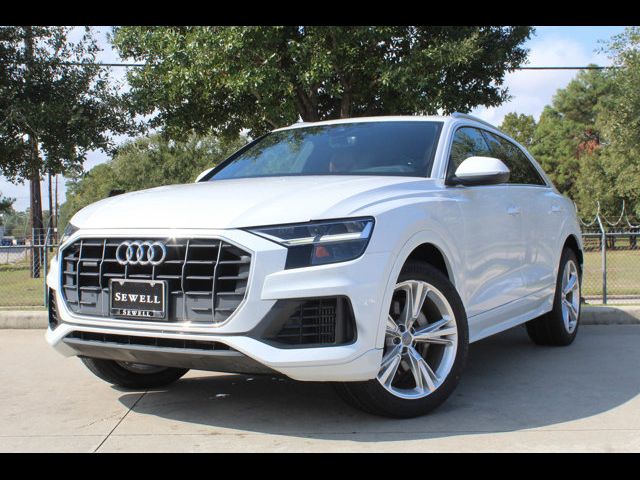 2019 Audi Q8 Premium