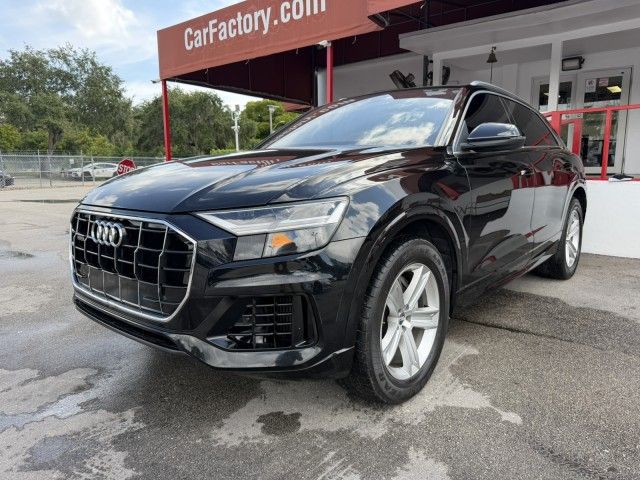2019 Audi Q8 Premium