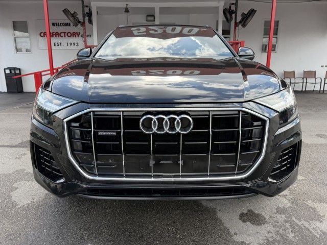 2019 Audi Q8 Premium