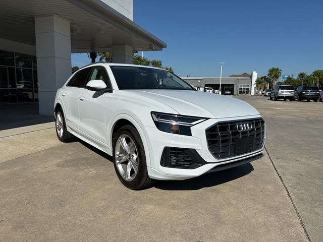 2019 Audi Q8 Premium