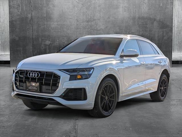 2019 Audi Q8 Premium