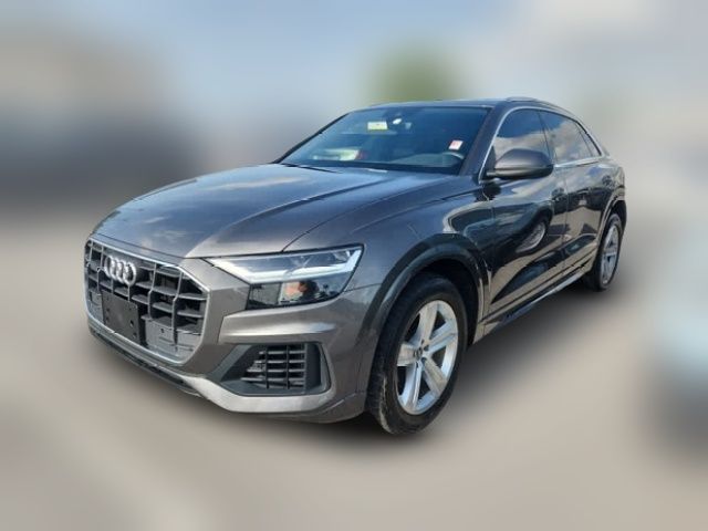 2019 Audi Q8 Premium