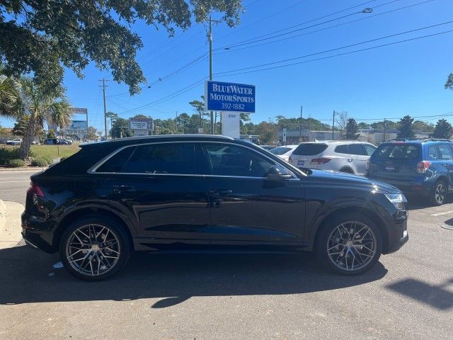 2019 Audi Q8 Premium