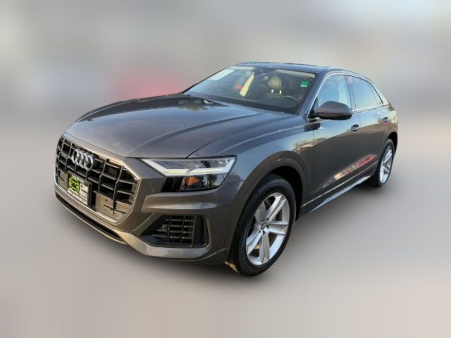 2019 Audi Q8 Premium