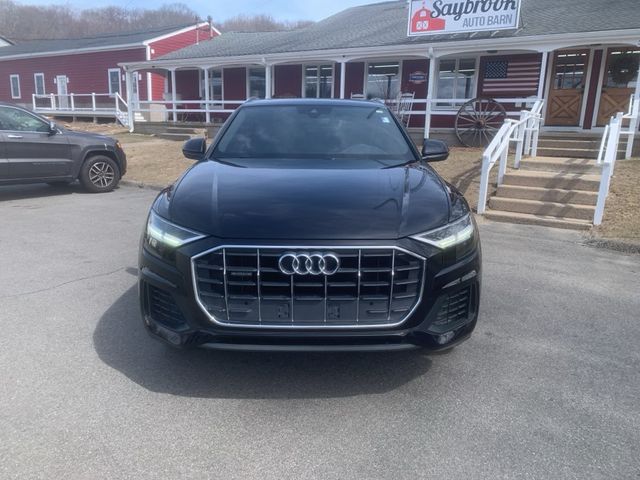 2019 Audi Q8 Premium