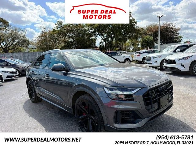 2019 Audi Q8 Premium Plus