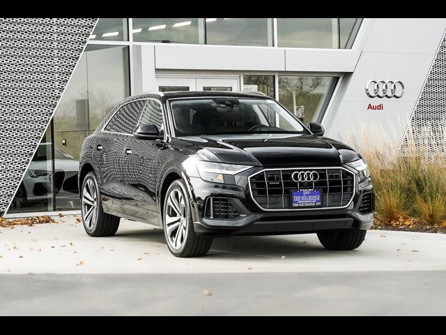 2019 Audi Q8 Premium Plus