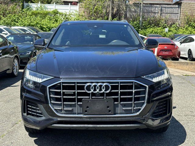 2019 Audi Q8 Premium Plus