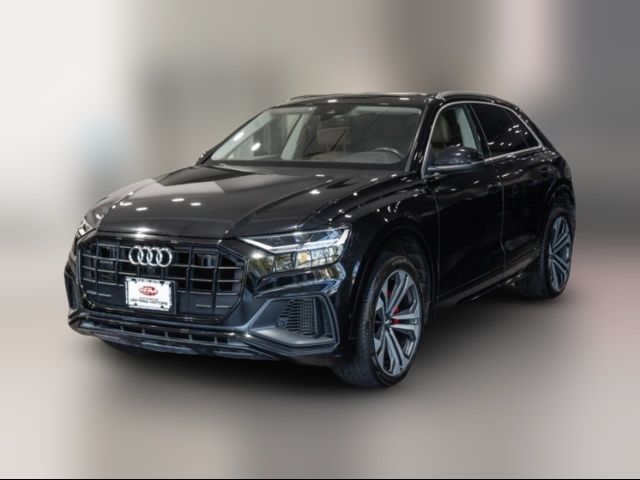 2019 Audi Q8 Premium Plus