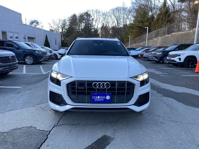 2019 Audi Q8 Premium Plus